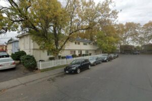 5709bc1e57354e83bed64fc00f1a624b