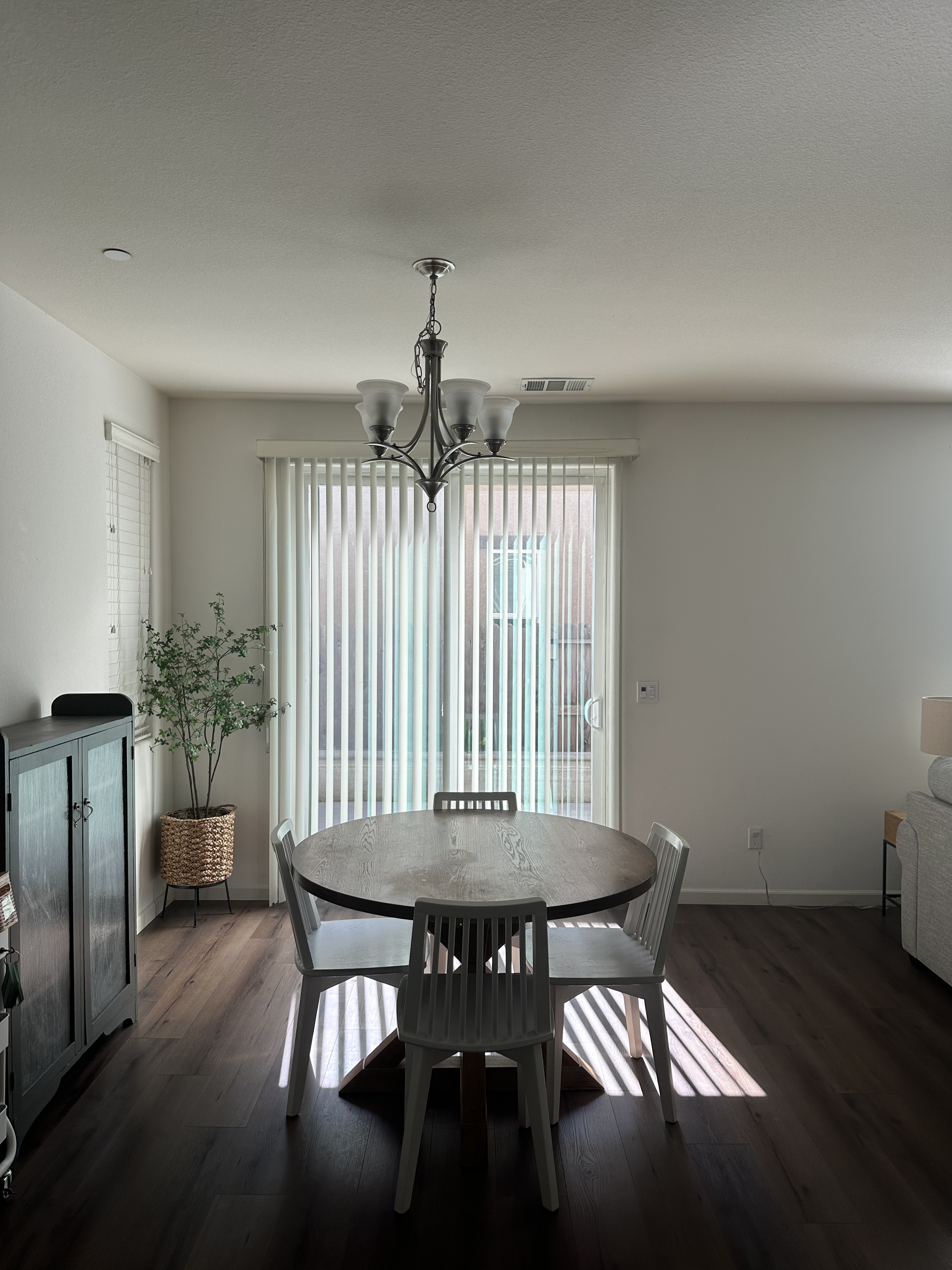 Dinning area 1