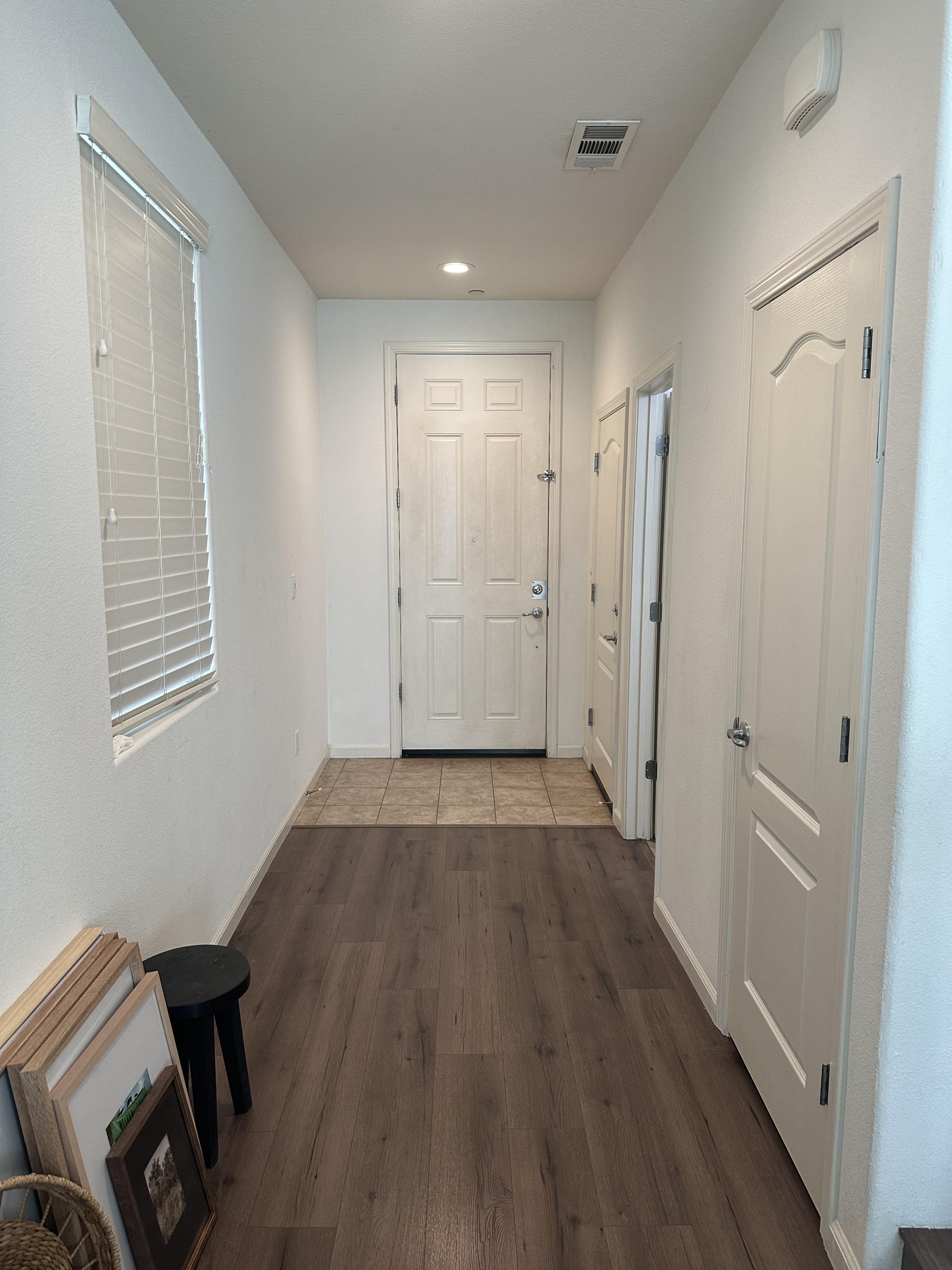 Entry way 1 1